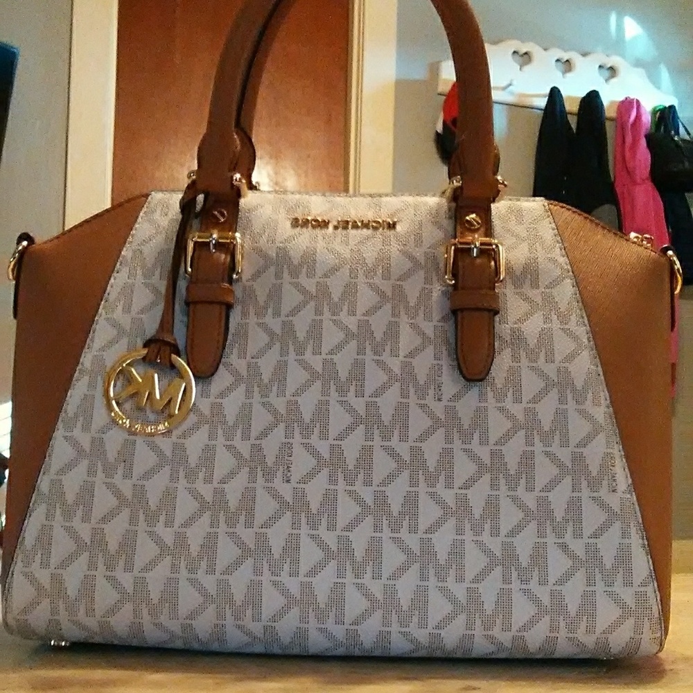 Authentic Michael Kors